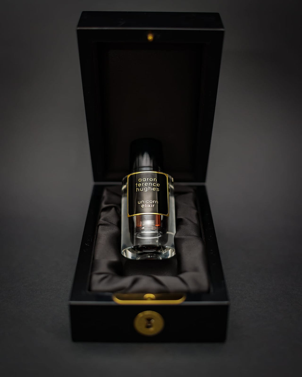 Oud Elixir Aaron Terence Hughes